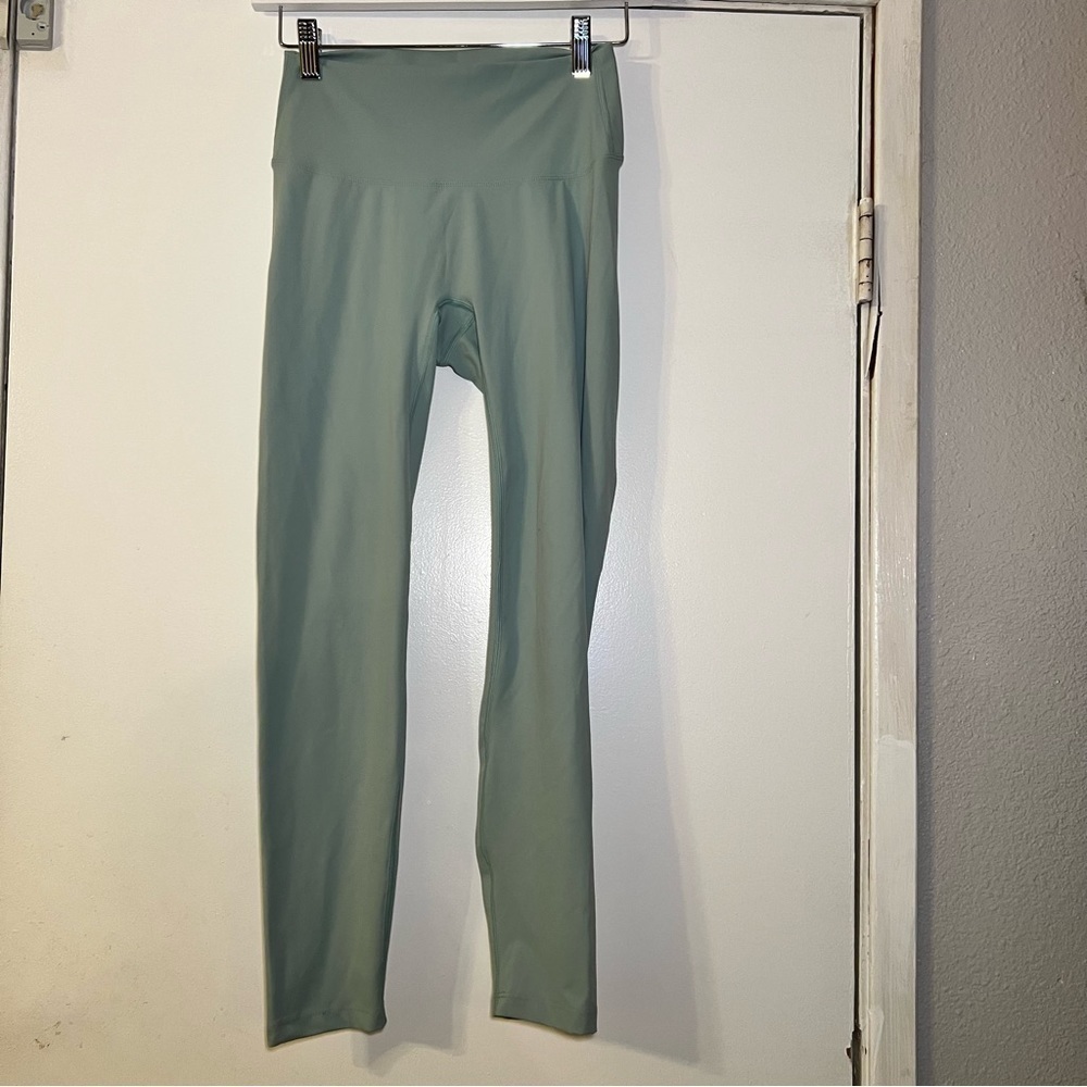 Savvi Green Leggings Workout Gym Athletic Pants M High Waisted Smooth Ankle Yoga